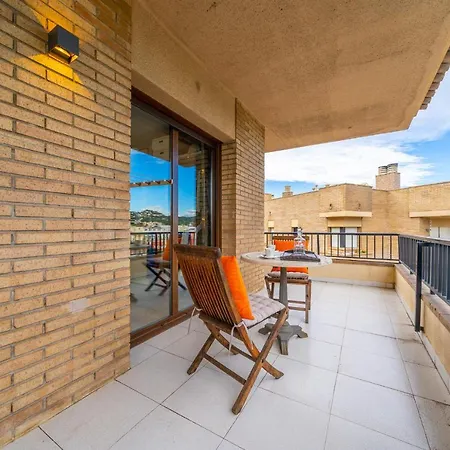 Holiday home Residencial Bella Donna Lux House, Jacuzzi Y Piscina Privada Lloret de Mar