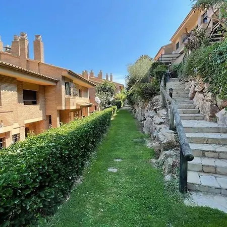 Holiday home Residencial Bella Donna Lux House, Jacuzzi Y Piscina Privada *