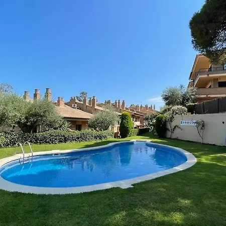 Residencial Bella Donna Lux House, Jacuzzi Y Piscina Privada Holiday home Lloret de Mar